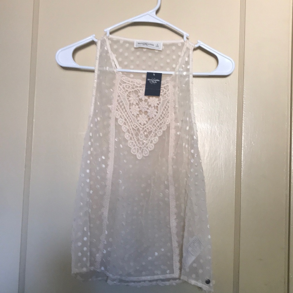 Abercrombie & Fitch Top